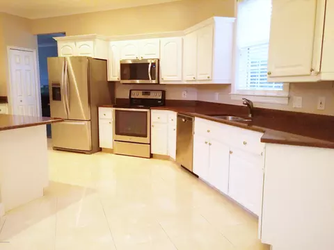 2 Fox Cliff Way, Ormond Beach, FL 32174 photo 3