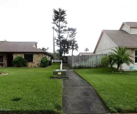 138 Pierside Dr, Ormond Beach, FL 32176 photo 3