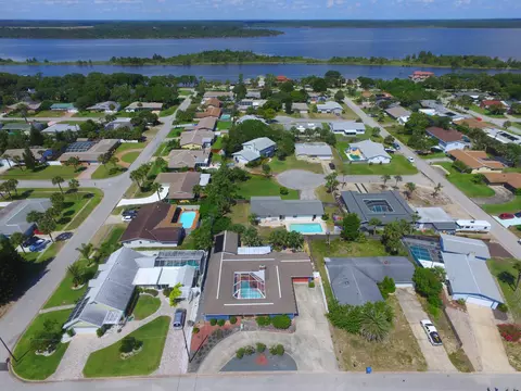 2926 Anchor Dr, Ormond Beach, FL 32176 photo 5