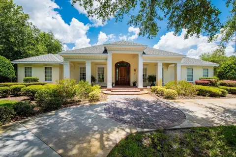 19 Moss Point Dr, Ormond Beach, FL 32174 photo 1