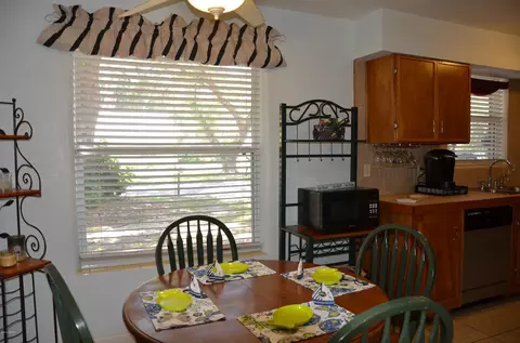 130 Magnolia Ave, Edgewater, FL 32132 photo 7