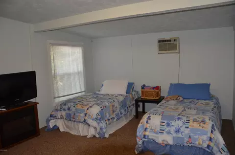 130 Magnolia Ave, Edgewater, FL 32132 photo 18