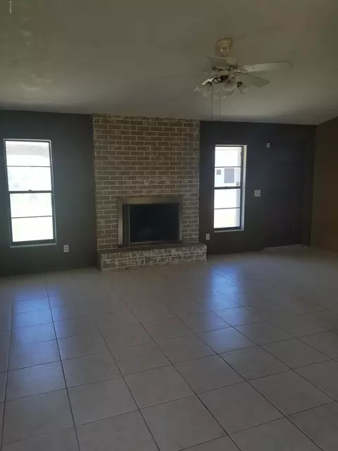 2426 Victory Palm Dr, Edgewater, FL 32141 photo 3