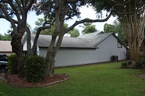 224 Coventry Ct, Ormond Beach, FL 32174 photo 3