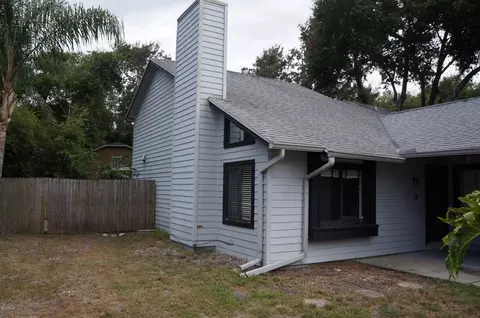 224 Coventry Ct, Ormond Beach, FL 32174 photo 2