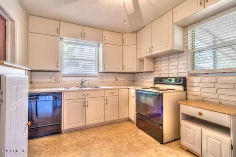 143 Myra Blvd, Ormond Beach, FL 32174 photo 9