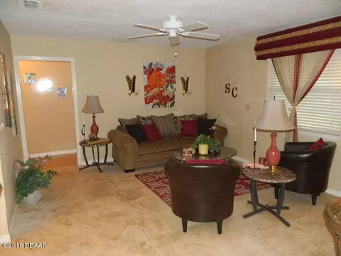206 Cardinal Dr, Ormond Beach, FL 32176 photo 4