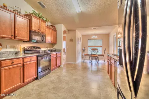 90 Chrysanthemum Dr, Ormond Beach, FL 32174 photo 13
