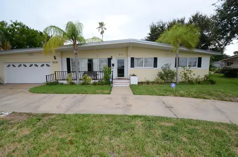 815 Riverside Dr, Ormond Beach, FL 32176 photo 1