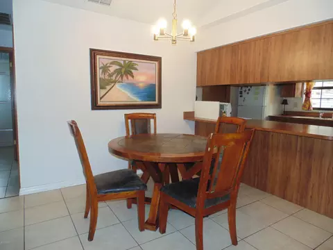 303 Paradise Ln, Edgewater, FL 32132 photo 4