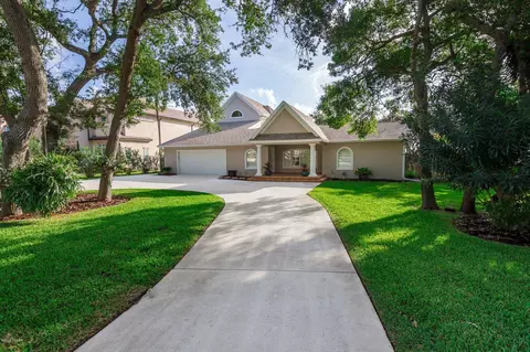 1501 Oak Forest Dr, Ormond Beach, FL 32174 photo 2