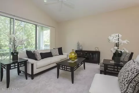1245 Crown Pointe Ln, Ormond Beach, FL 32174 photo 3