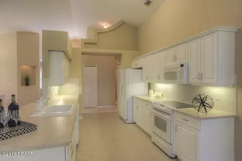 1245 Crown Pointe Ln, Ormond Beach, FL 32174 photo 6