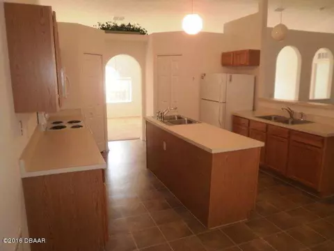 25 Sergeant Ct, Palm Coast, FL 32164 photo 8