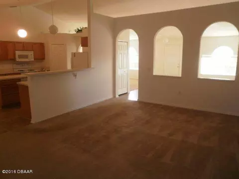 25 Sergeant Ct, Palm Coast, FL 32164 photo 6