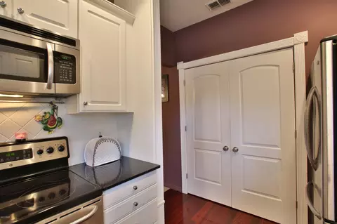 28 S Magnolia Dr, Ormond Beach, FL 32174 photo 10