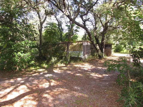 154 E 4th Ave, Pierson, FL 32180 photo 4
