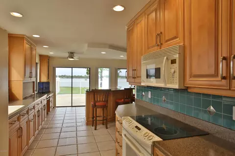 886 Riverside Dr, Ormond Beach, FL 32176 photo 23