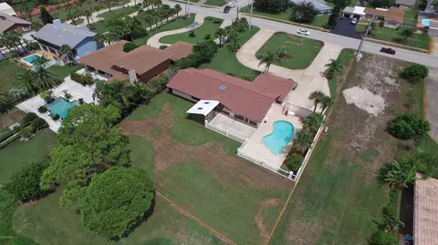 886 Riverside Dr, Ormond Beach, FL 32176 photo 8