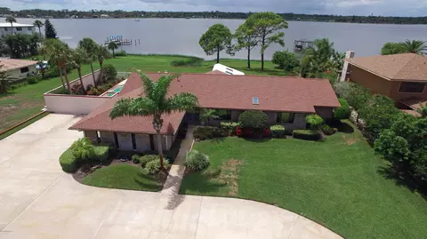 886 Riverside Dr, Ormond Beach, FL 32176 photo 3