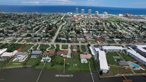 886 Riverside Dr, Ormond Beach, FL 32176 photo 6