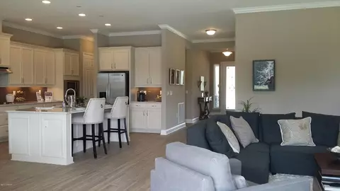 223 Ashford Lakes Cir, Ormond Beach, FL 32174 photo 9