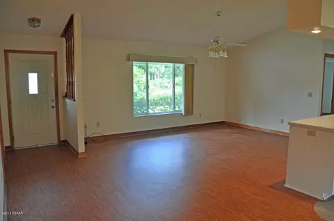2904 Pine Tree Dr, Edgewater, FL 32141 photo 6