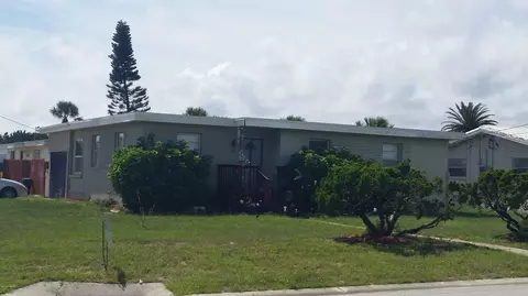 186 Rockefeller Dr, Ormond Beach, FL 32176 photo 2