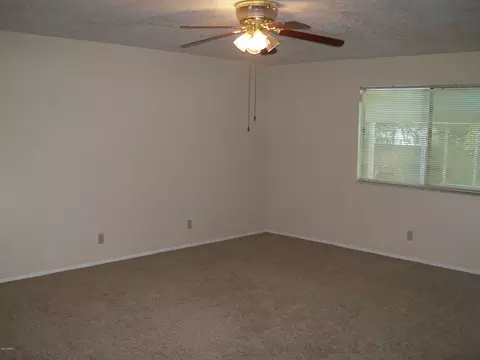 2014 Queen Palm Dr, Edgewater, FL 32141 photo 10