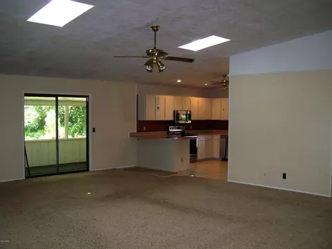 2014 Queen Palm Dr, Edgewater, FL 32141 photo 3