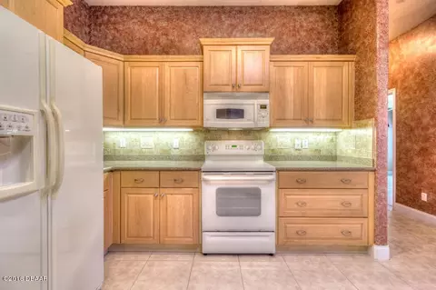 2 Rocky Bluff Dr, Ormond Beach, FL 32174 photo 6