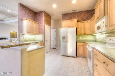 2 Rocky Bluff Dr, Ormond Beach, FL 32174 photo 4