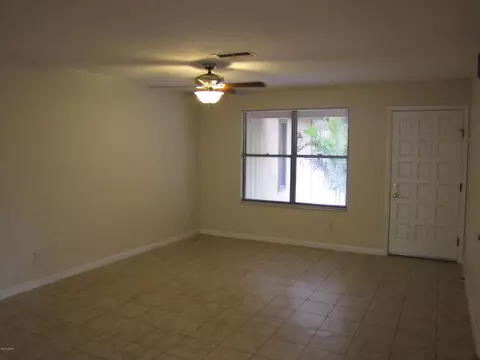 112 Willow Bend Ln, Ormond Beach, FL 32174 photo 4