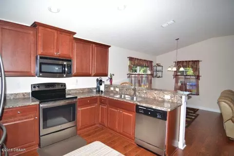 4 E Ludlow Ln, Palm Coast, FL 32137 photo 9