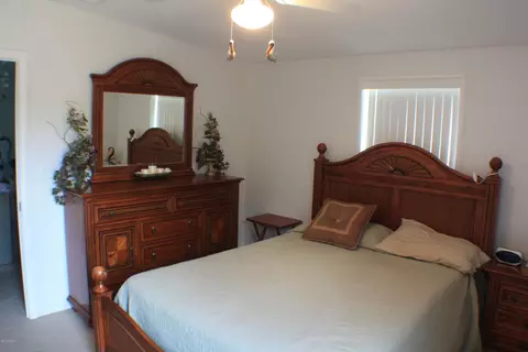 176 Charles St, Edgewater, FL 32141 photo 10