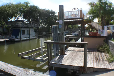 176 Charles St, Edgewater, FL 32141 photo 3