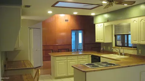 24 Sycamore Cir, Ormond Beach, FL 32174 photo 8