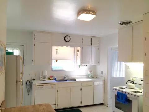 1201 John Anderson Dr, Ormond Beach, FL 32176 photo 4
