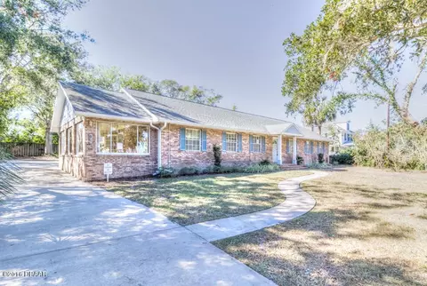 192 S Beach St, Ormond Beach, FL 32174 photo 1
