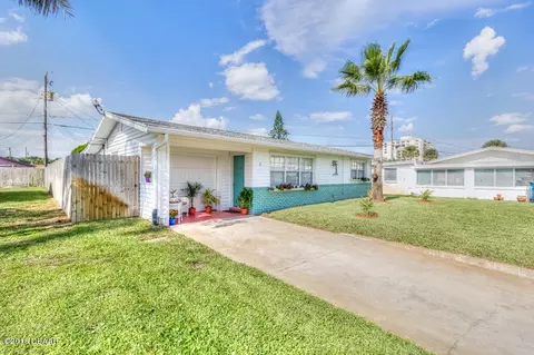 11 Beechwood Dr, Ormond Beach, FL 32176 photo 2