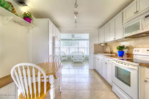 11 Beechwood Dr, Ormond Beach, FL 32176 photo 8