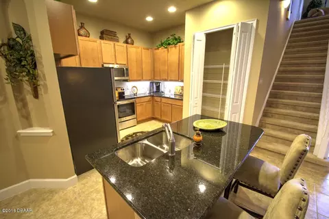 734 Aldenham Ln, Ormond Beach, FL 32174 photo 5