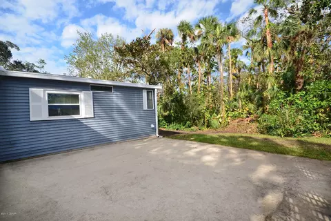 501 Starboard Ave, Edgewater, FL 32141 photo 2