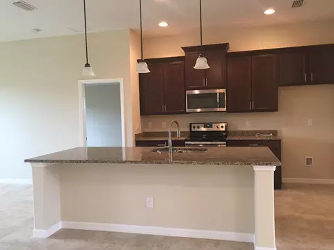 1432 Springleaf Dr, Ormond Beach, FL 32174 photo 4