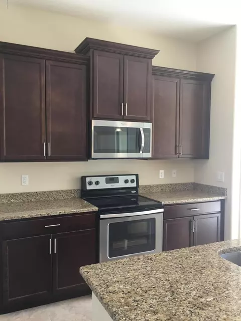 1440 Springleaf Dr, Ormond Beach, FL 32174 photo 4