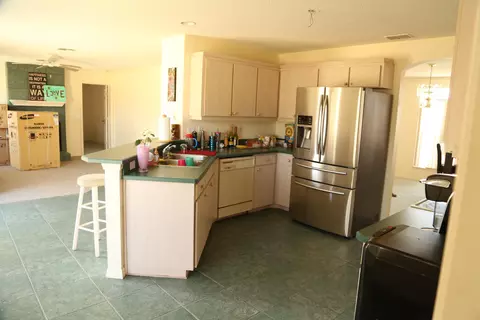 4 E Sovereign Ln, Ormond Beach, FL 32176 photo 8