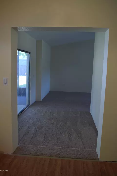 1852 Orange Tree Dr, Edgewater, FL 32141 photo 8