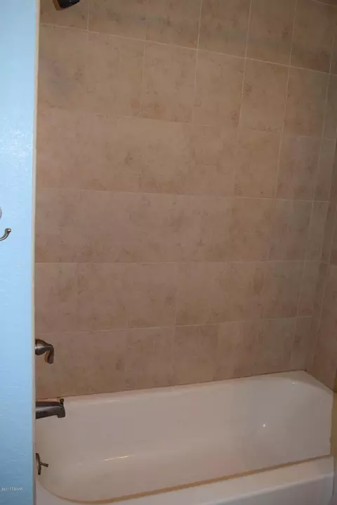 1852 Orange Tree Dr, Edgewater, FL 32141 photo 13