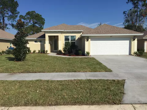 1445 Springleaf Dr, Ormond Beach, FL 32174 photo 2