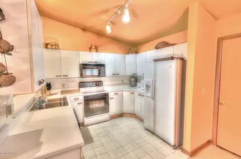 11 Landings Ln, Ormond Beach, FL 32174 photo 8
